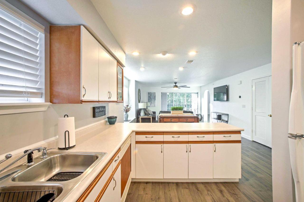 Apartment Walk-in Amenities, 3 Mi To Landing! Branson